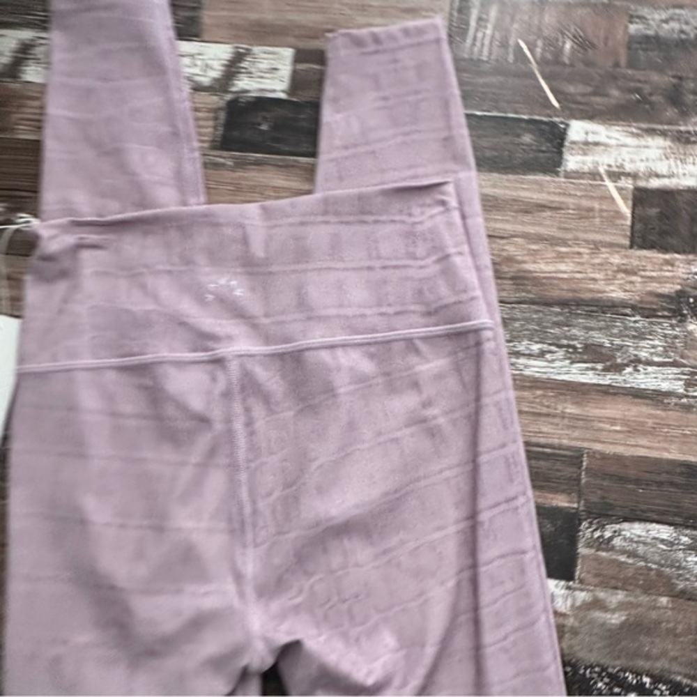 NWT Varley Luna Leggings in Blush Crocodile Small - Picture 6 of 7